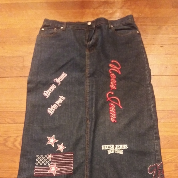 "Throwback Jean Skirt" - Picture 2 of 8